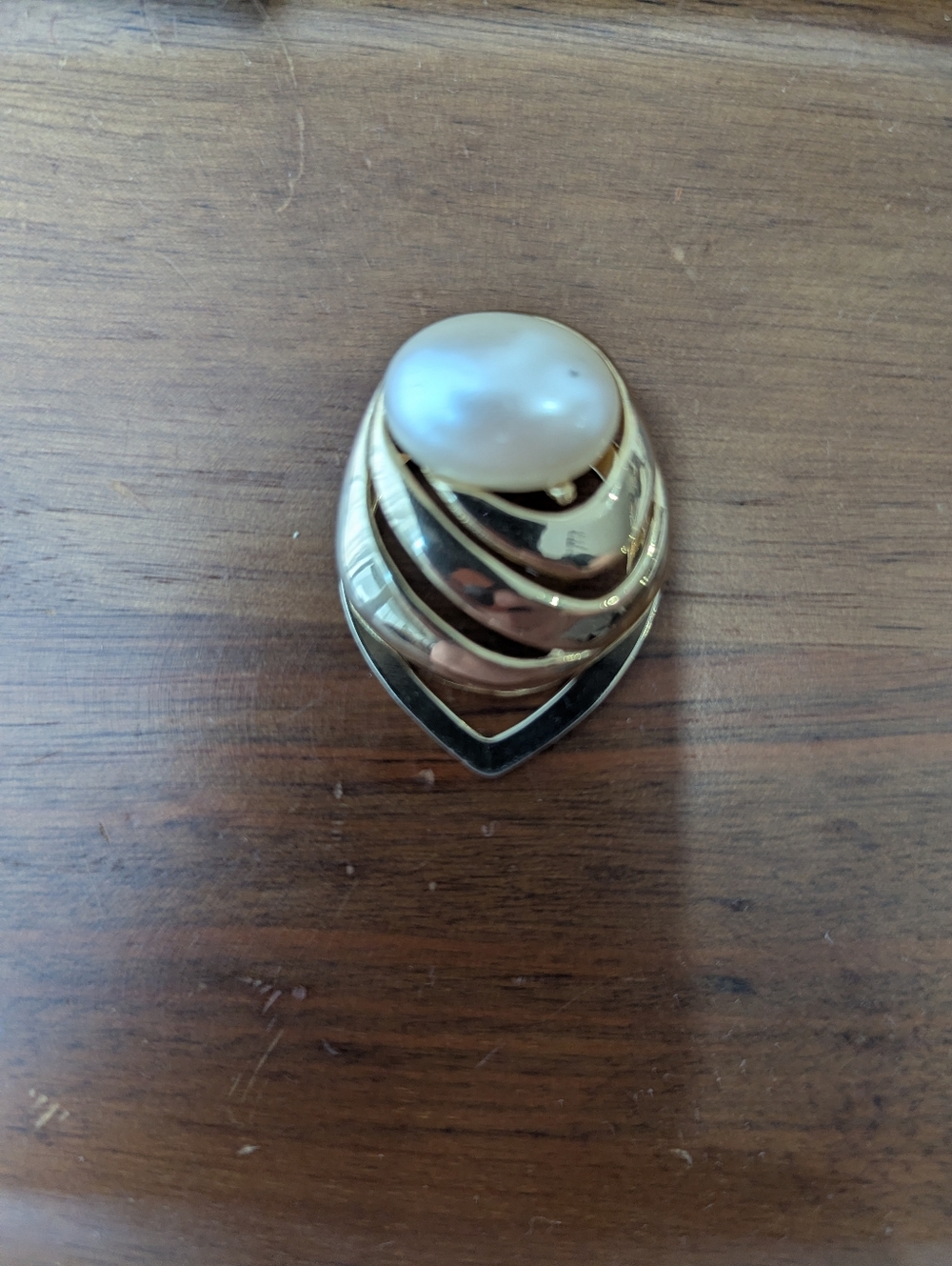 Vintage Golden Pearl Scarf Brooch/ Pin - Picture 4 of 4